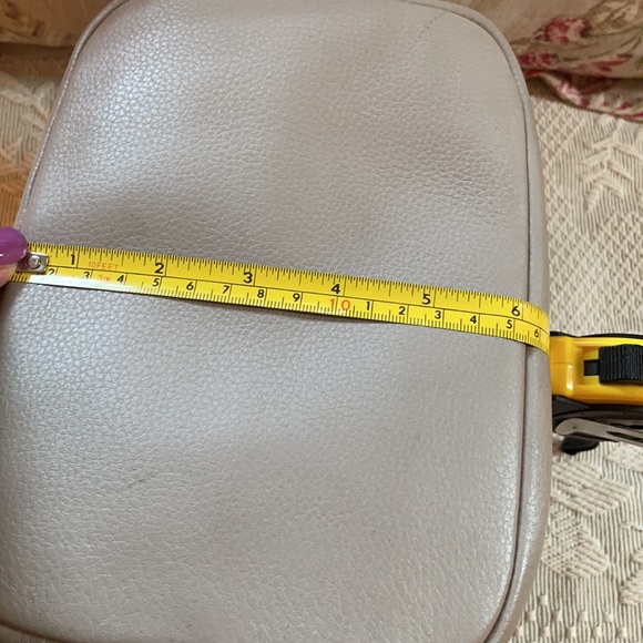 Vince Camuto bag - Picture 12 of 13